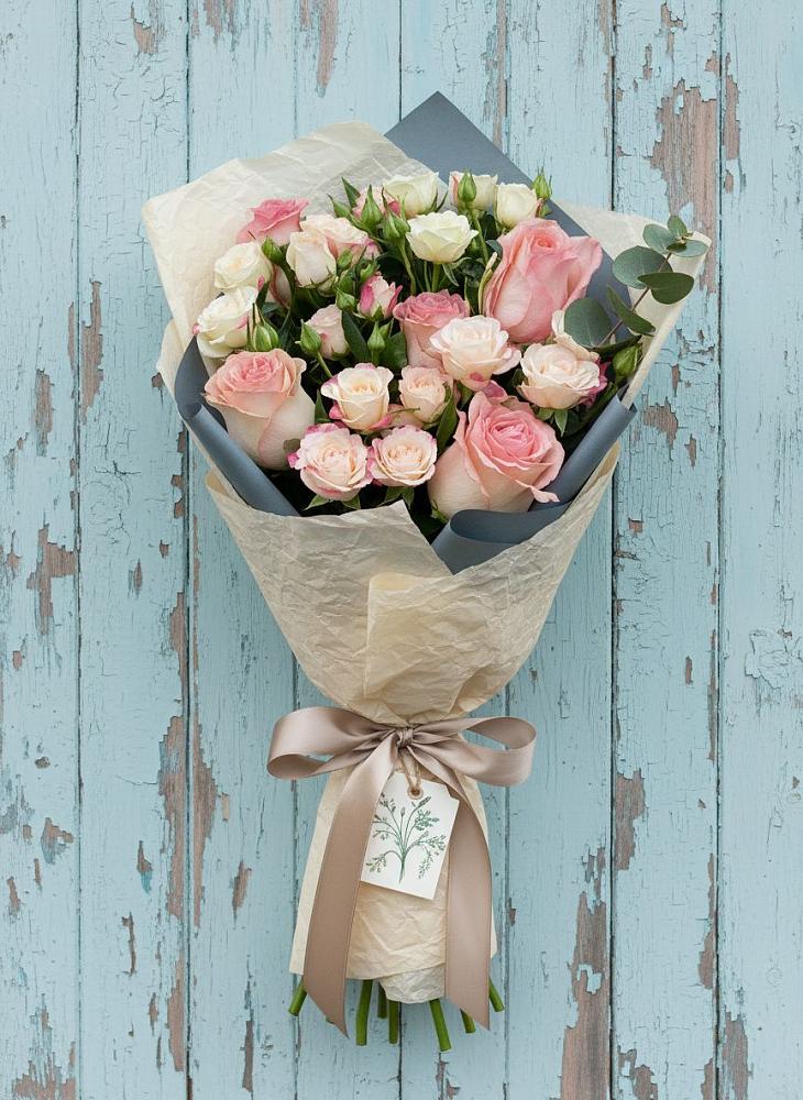 Букет цветов из: Розы в Светлограде