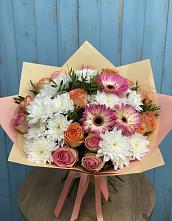 Букет цветов из:  Розы, Герберы и Хризантемы в Светлограде