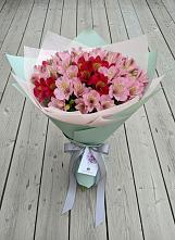 Букет цветов из:  Альстромерии в Светлограде