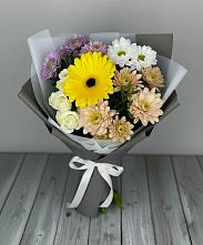 Букет цветов из:  Розы, Герберы и Хризантемы в Светлограде