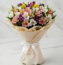 Букет цветов из:  Альстромерии в Светлограде
