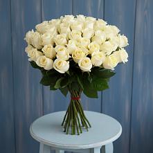 Букет 51 Белая роза Эдлесс Лав в Светлограде