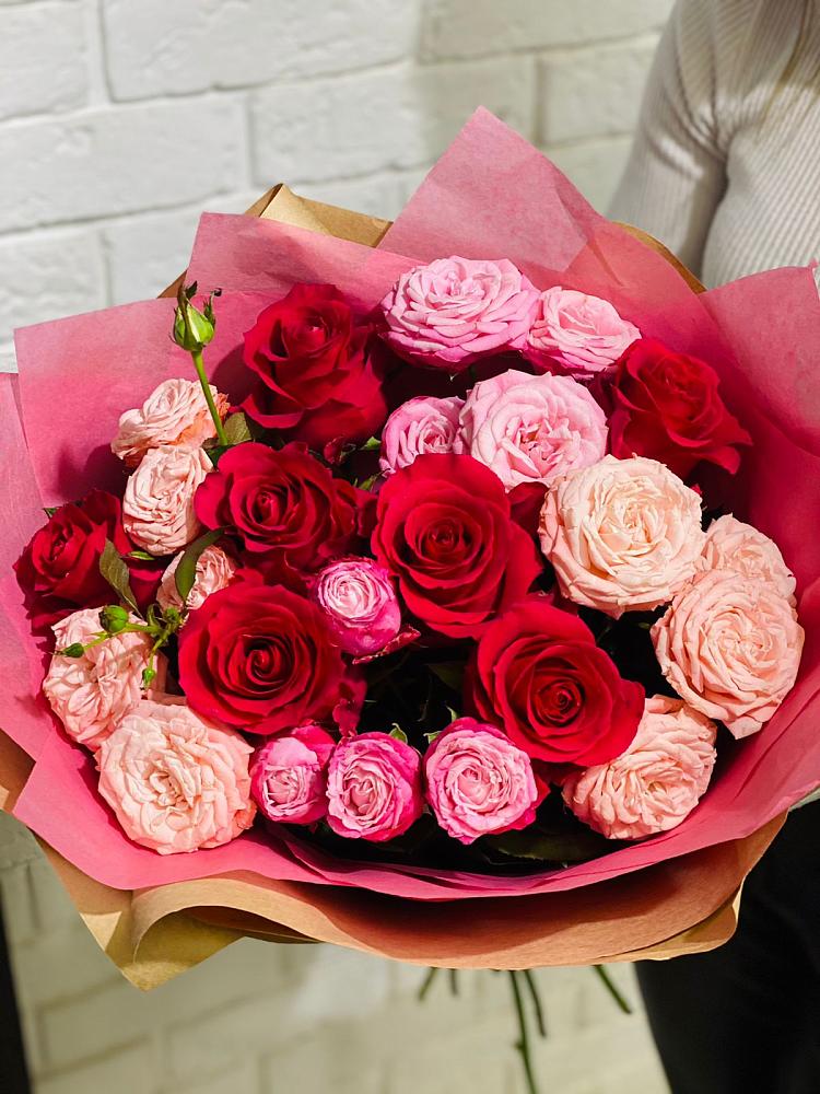 Букет цветов из: Розы в Светлограде