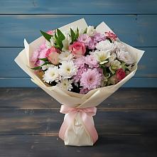 Букет цветов из:  Хризантемы, Альстромерии и Розы в Светлограде