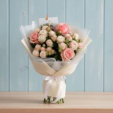 Букет цветов из:  Розы в Светлограде